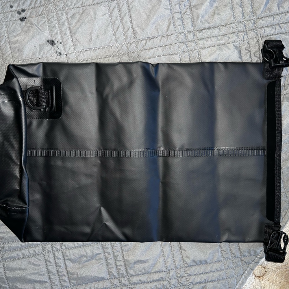 Waterproof bag - Picture 2 of 5